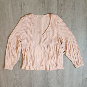 NWT SO Junior's V-Neck Long Sleeve Ribbed Pullover Solid Pink Sweater Medium M